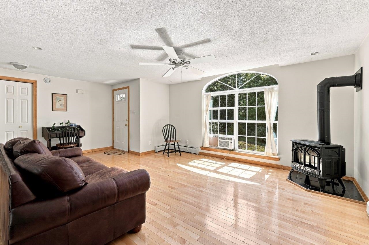 26 Chrissy Circle