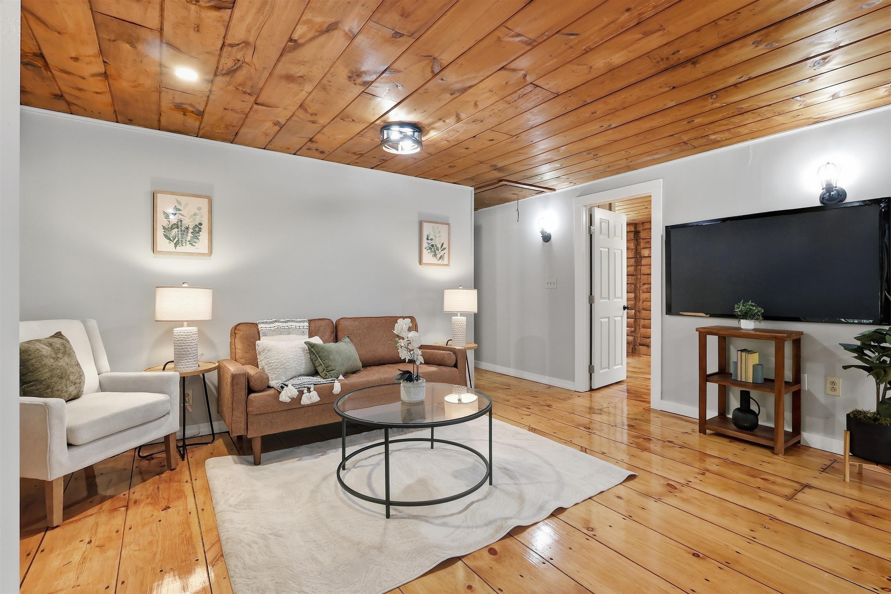 107 Orchard Hill Road