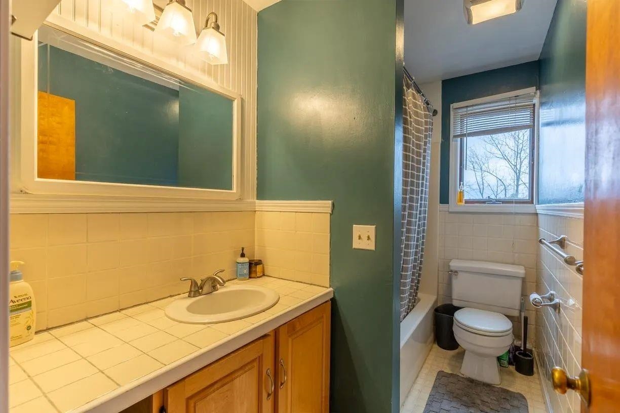20 Charles Street Unit: H