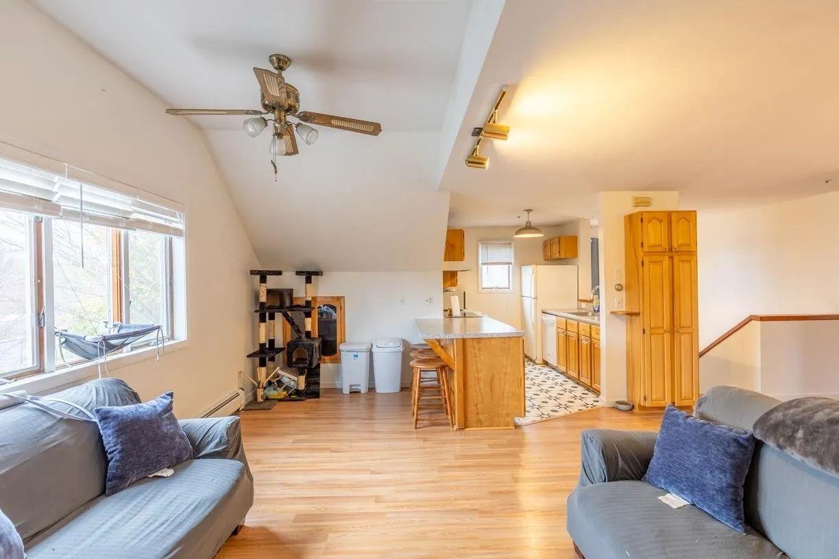 20 Charles Street Unit: H
