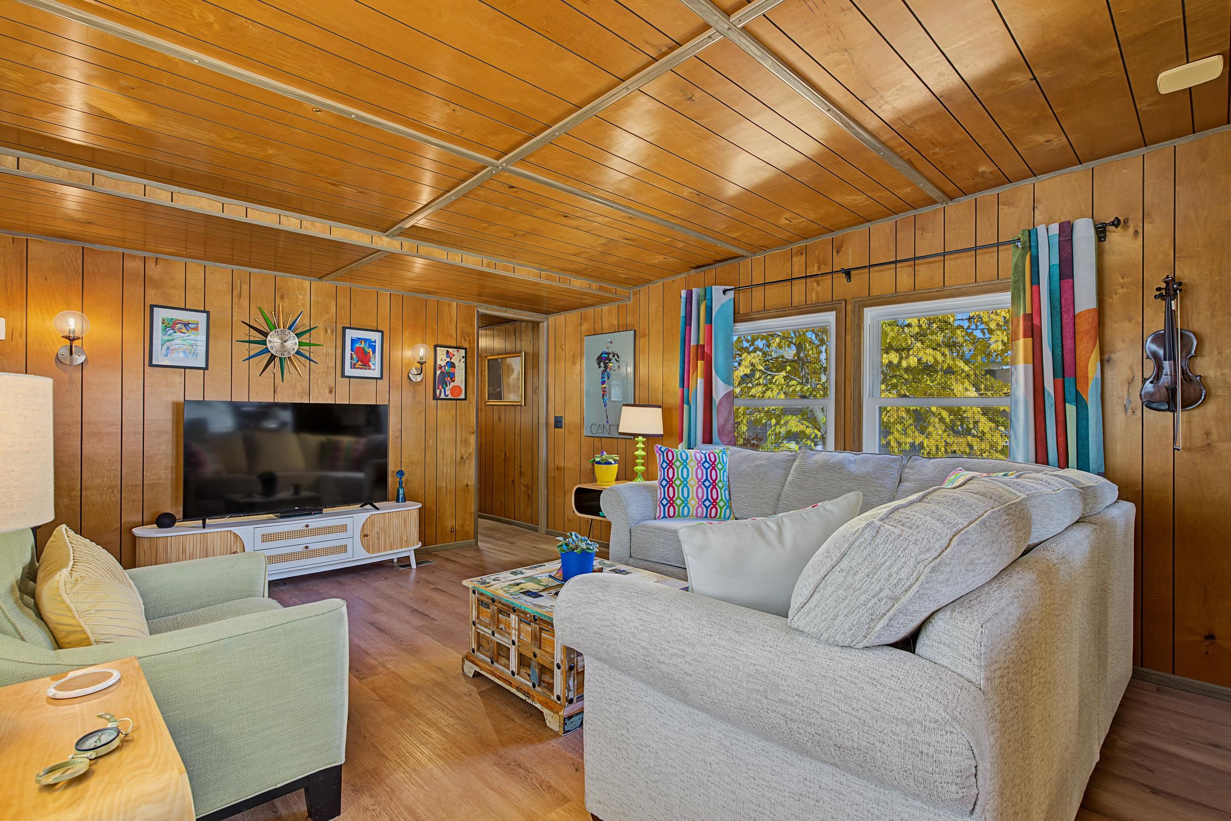 22 Whispering Wind Lane