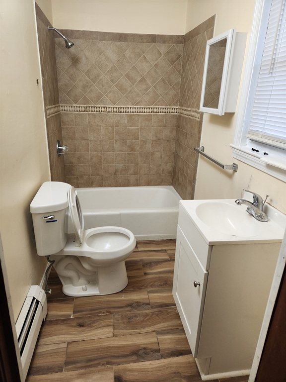 1-1b Warwick St # 1
