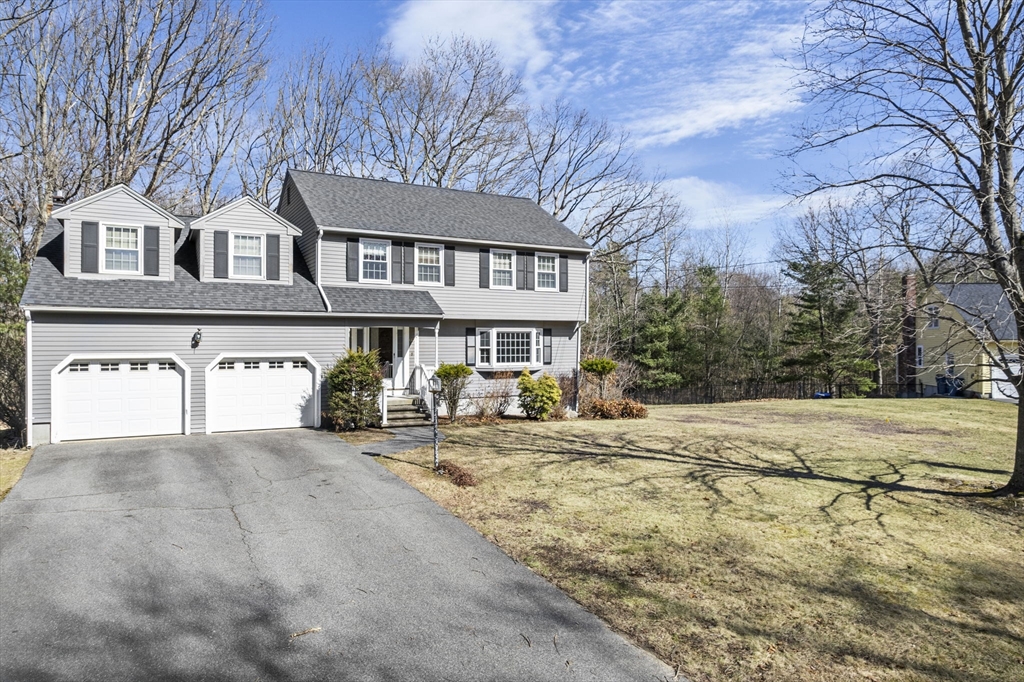 60 Langley Ln
