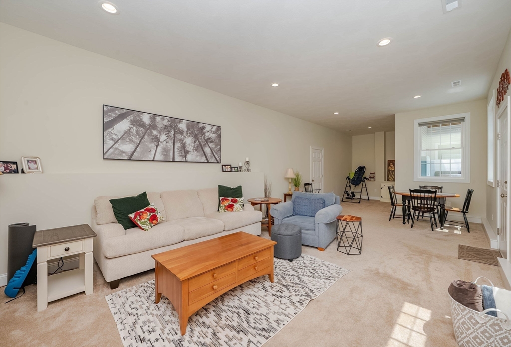 17 Cypress Circle