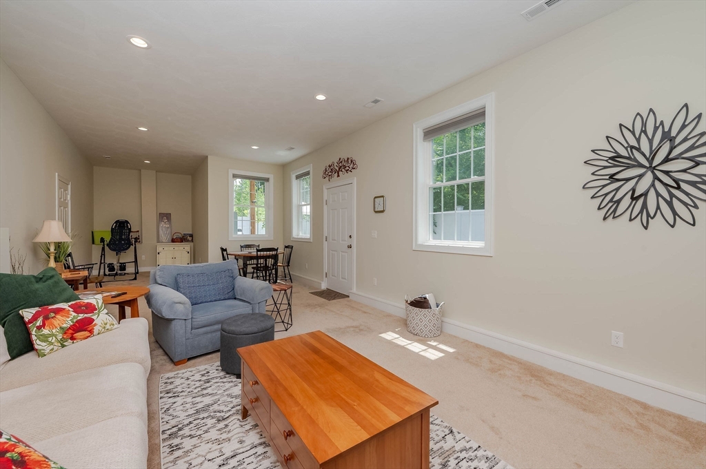 17 Cypress Circle