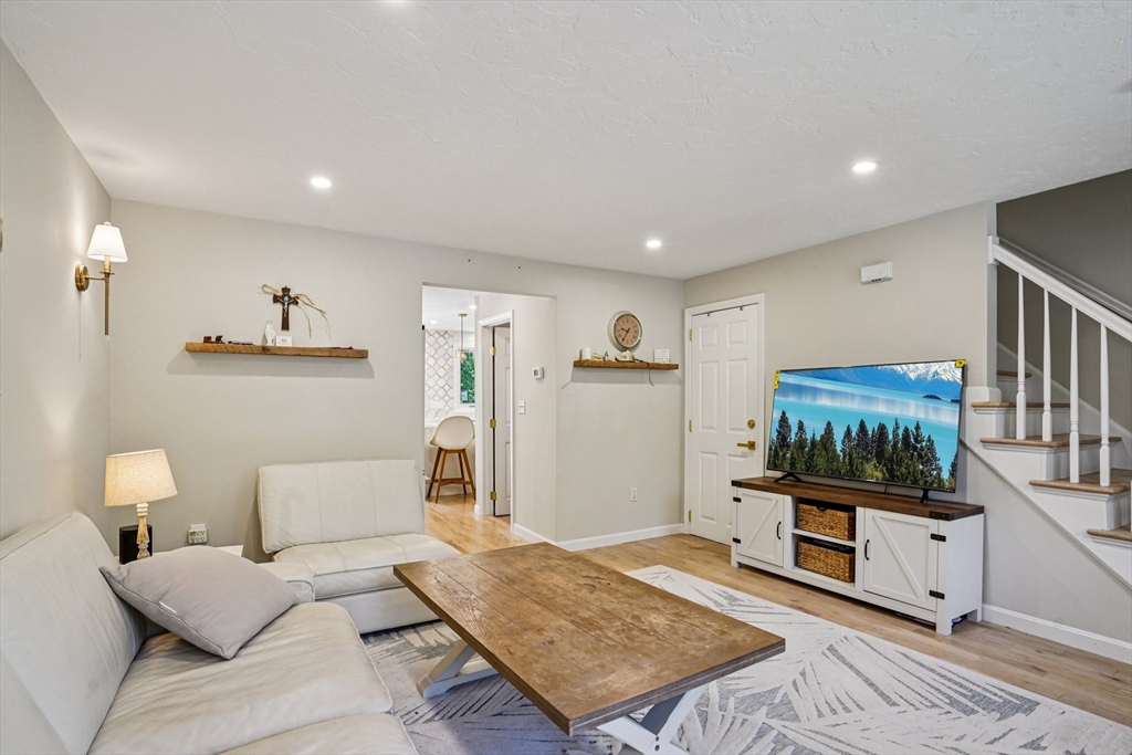 453 Turnpike Street # 20