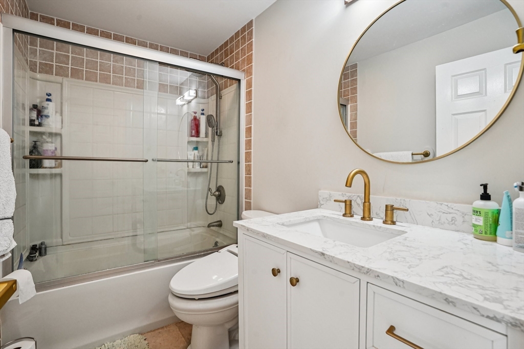 453 Turnpike Street # 20