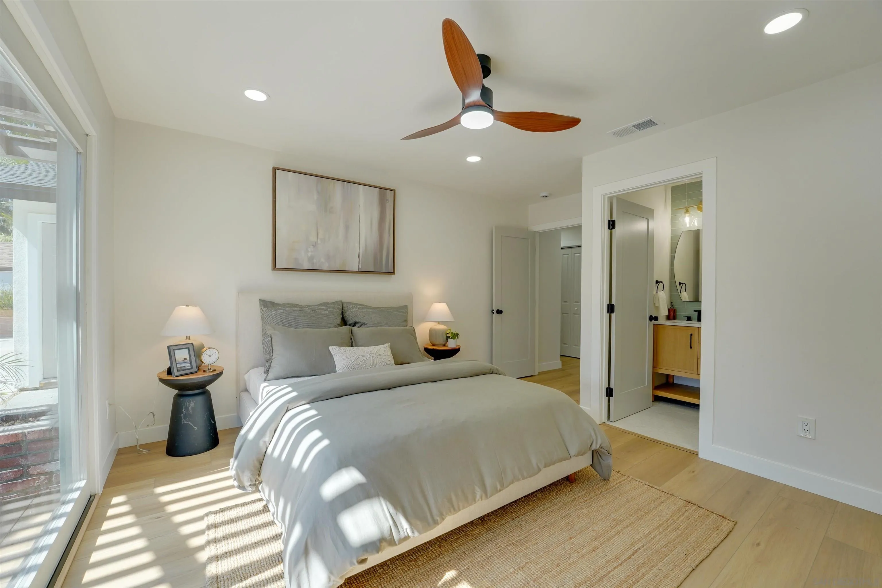 1523 Lucky St, Oceanside