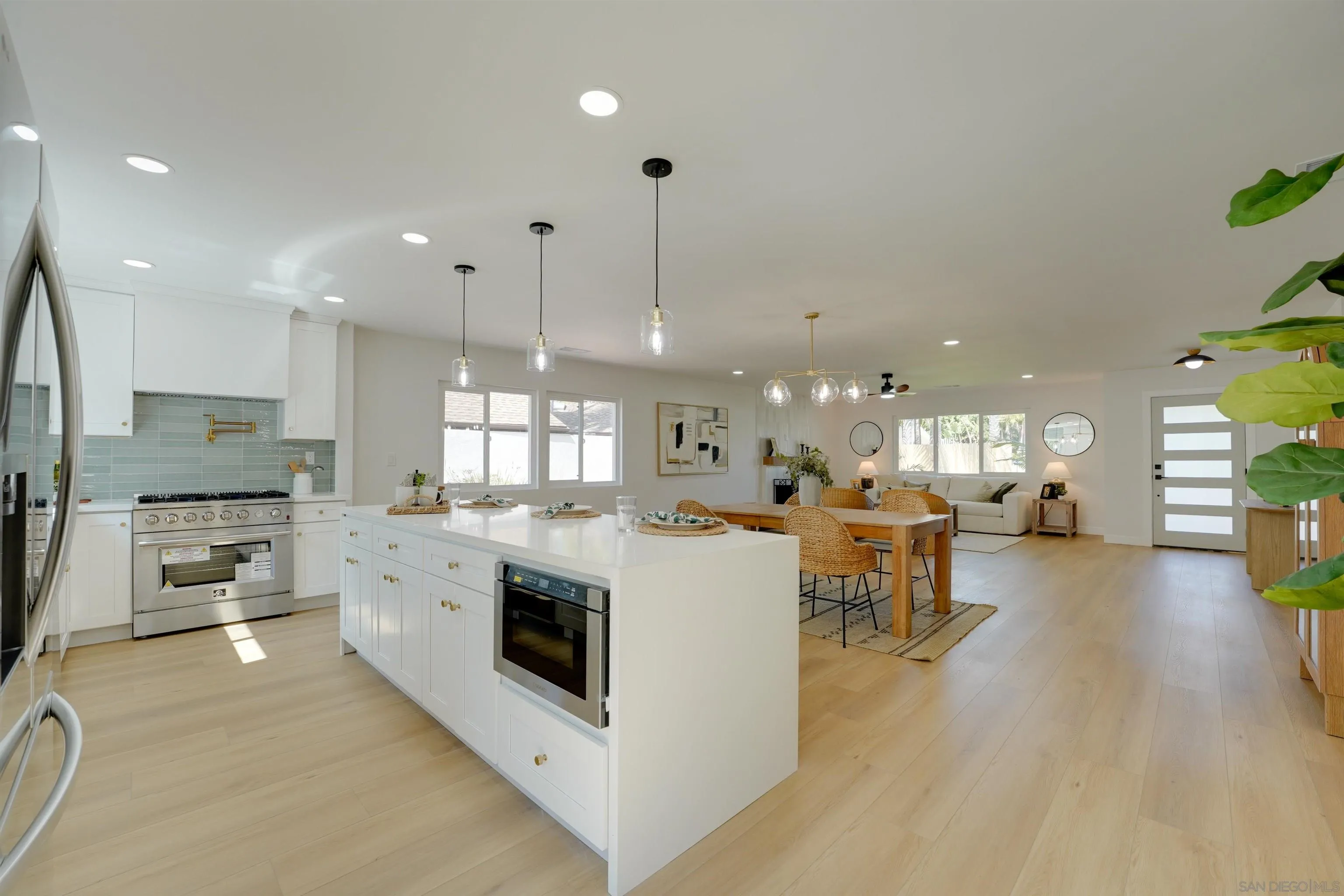 1523 Lucky St, Oceanside