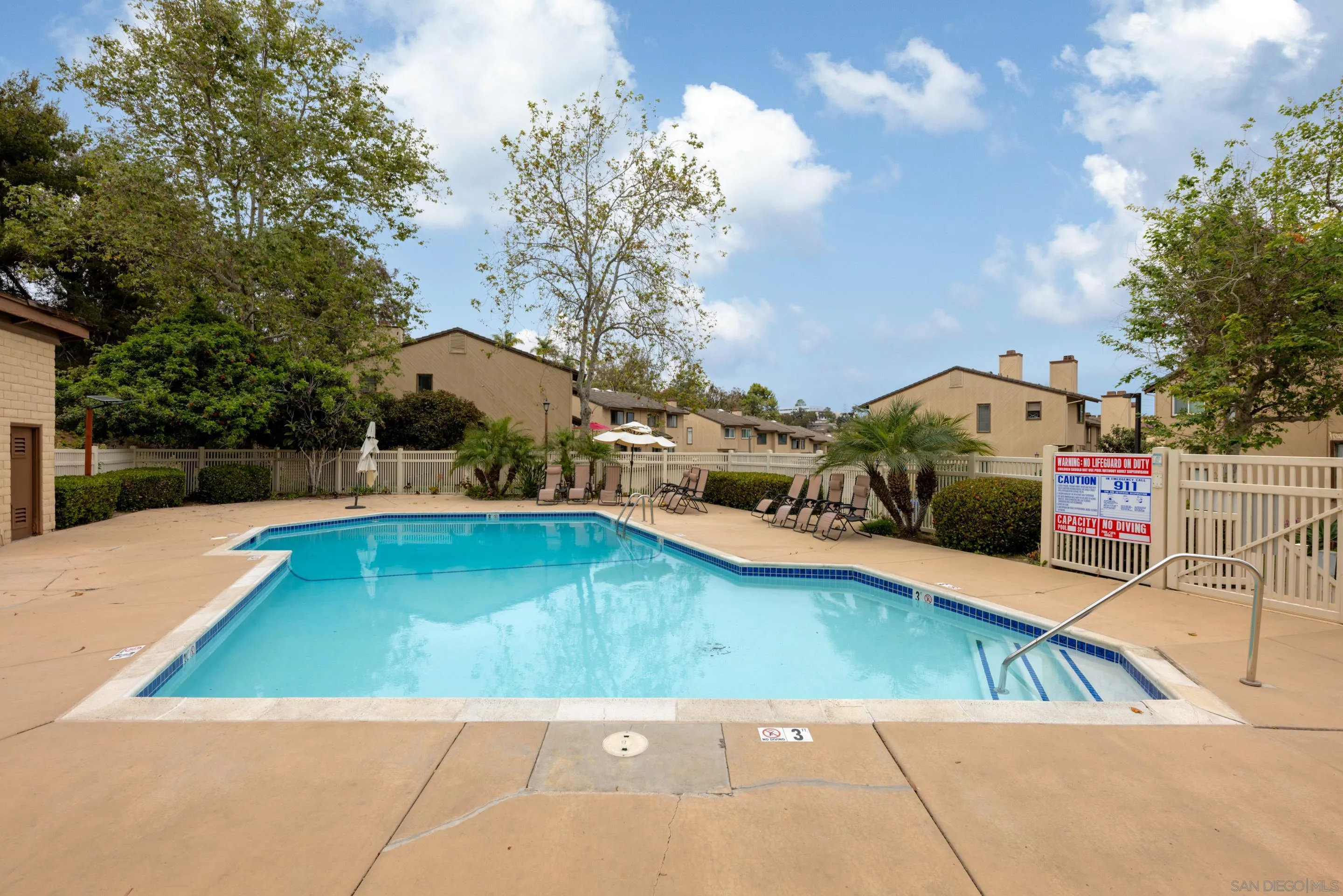 2510 Woodlands Way
