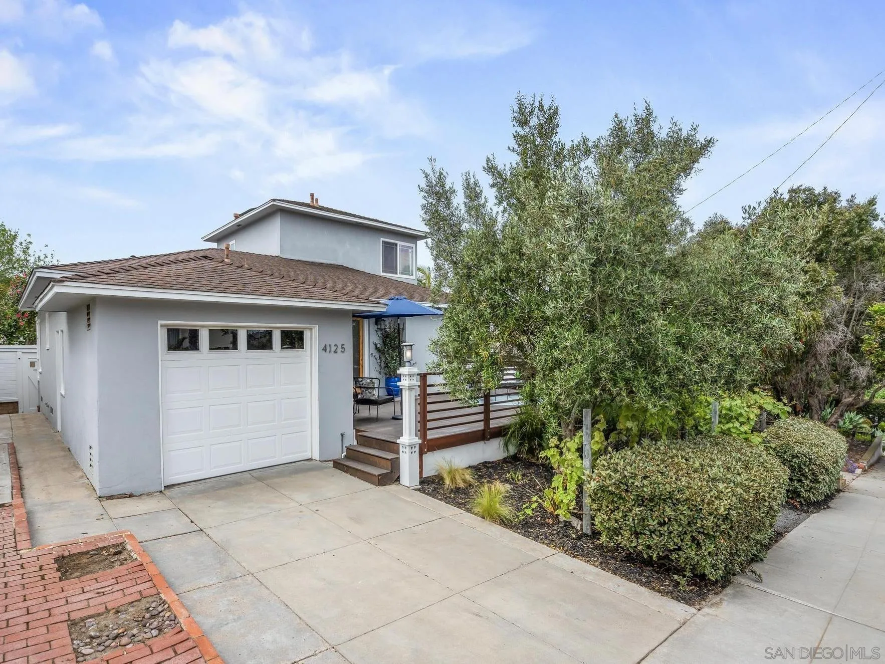 4125 Tennyson