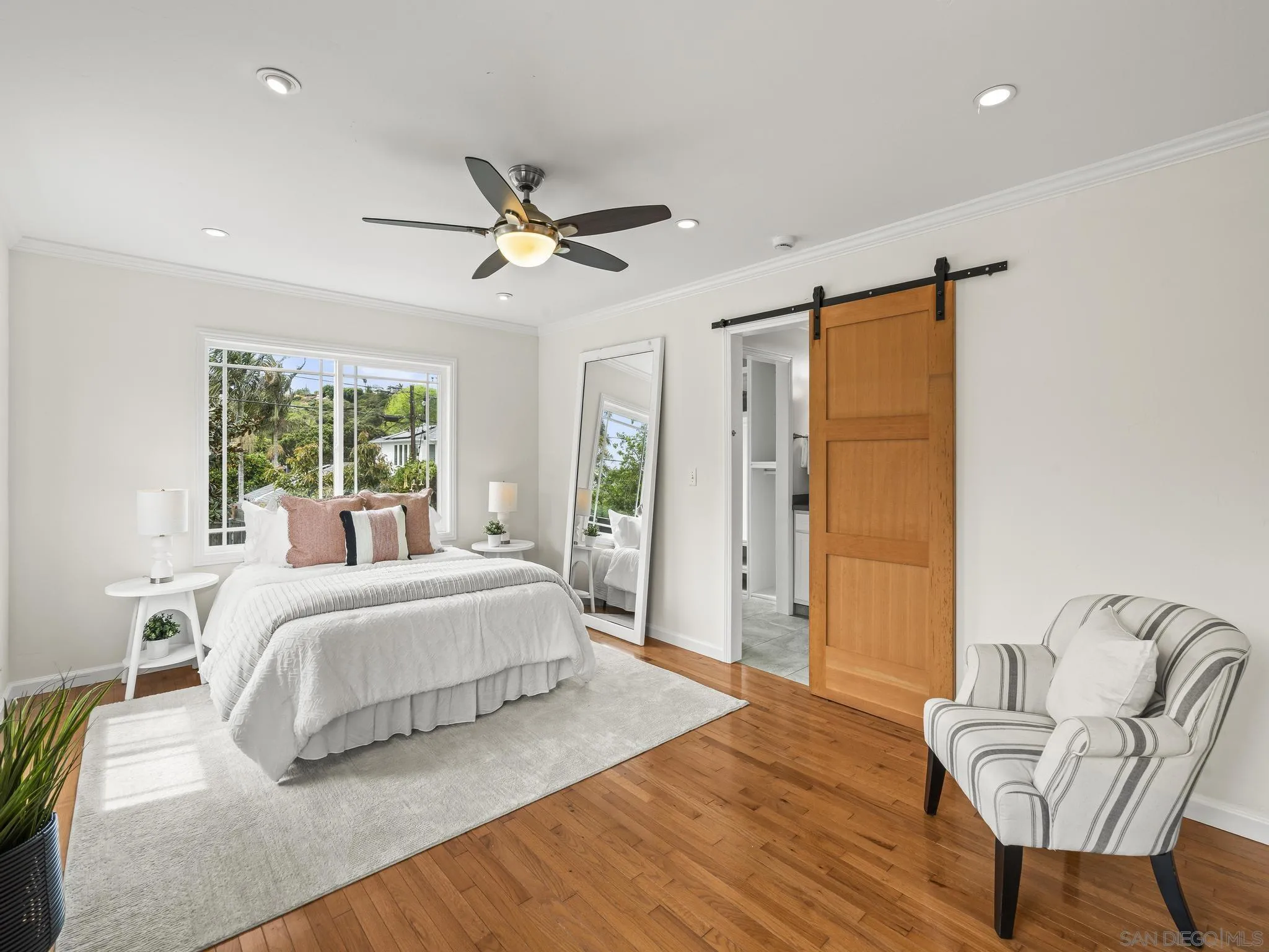 4125 Tennyson