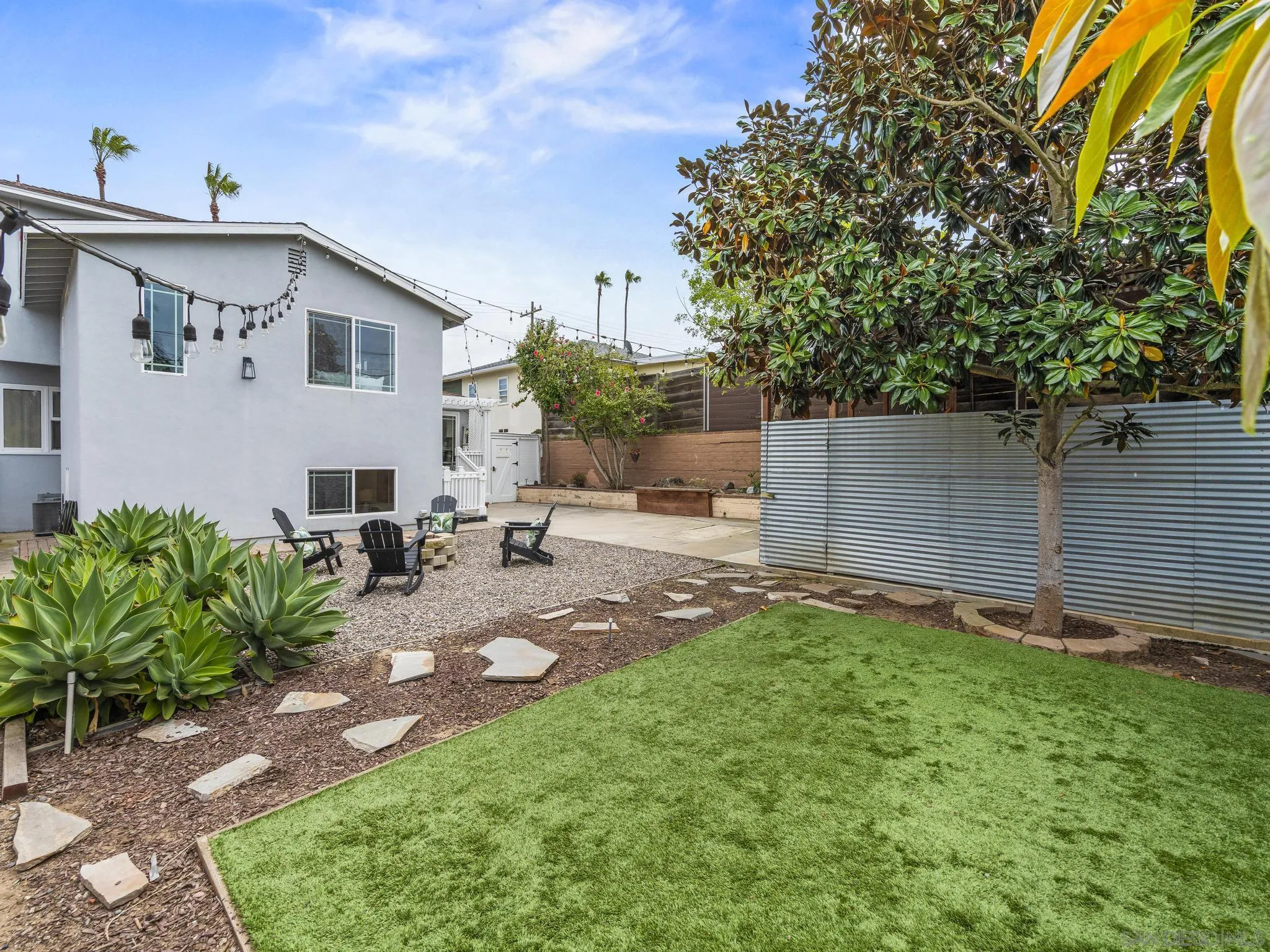 4125 Tennyson