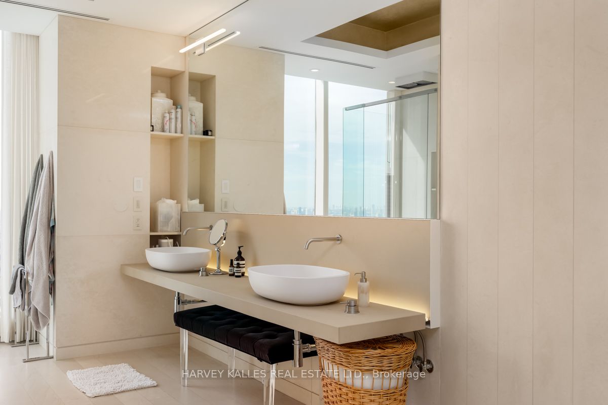 50 Yorkville Ave Unit: 4403