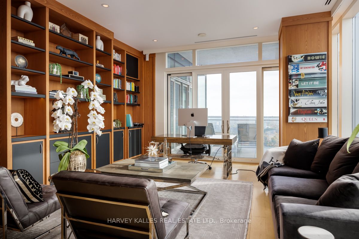50 Yorkville Ave Unit: 4403