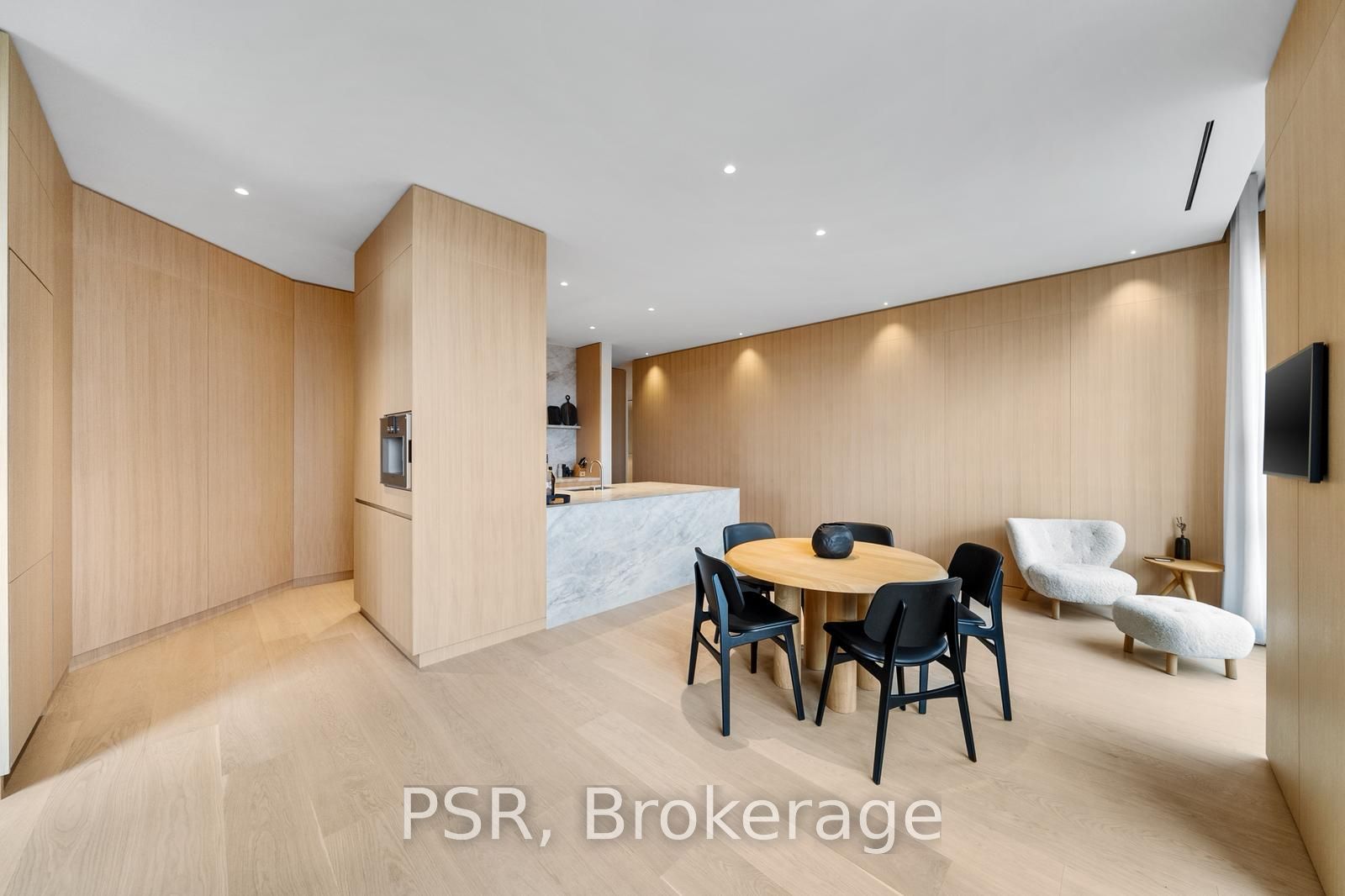 10 Bellair St Unit: 2402