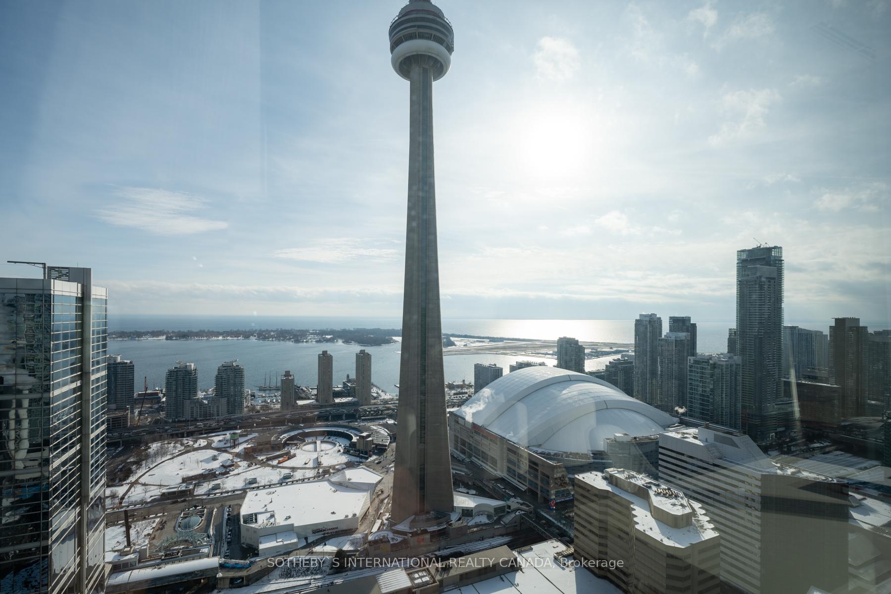 183 Wellington St W Unit: 4104