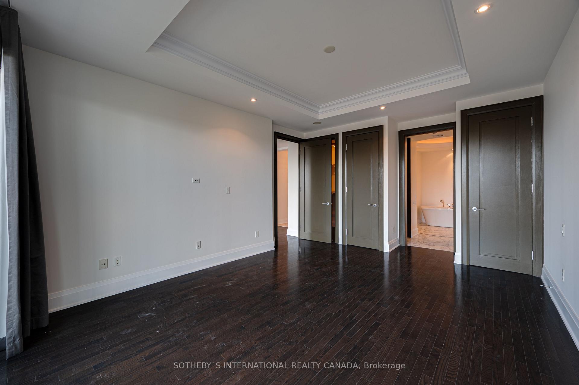 80 Yorkville Ave Unit: 1402