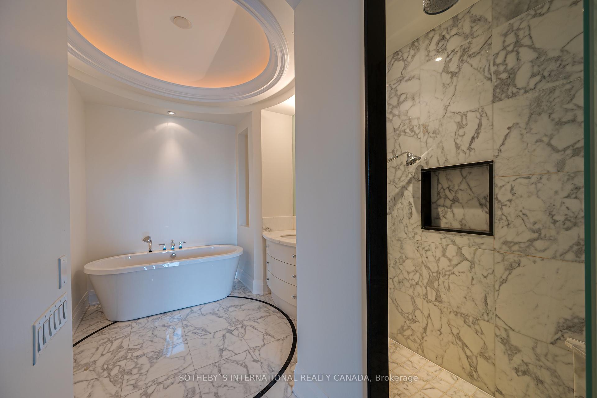 80 Yorkville Ave Unit: 1402