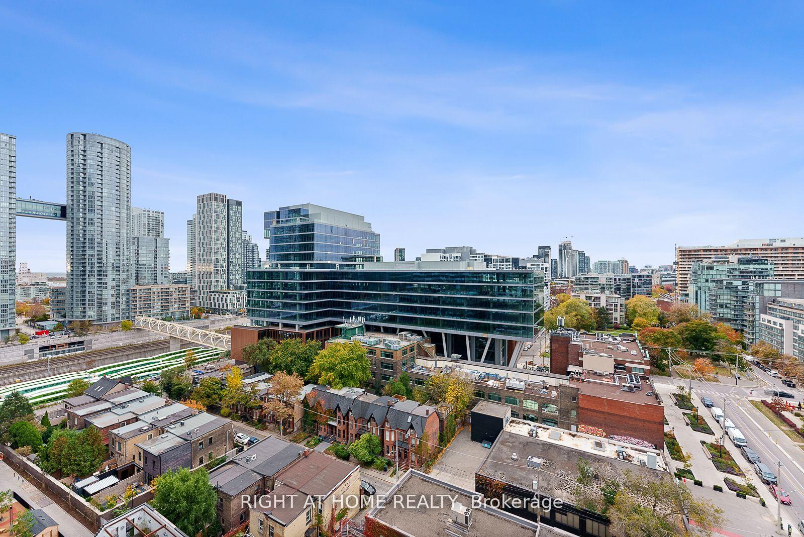455 Wellington St W Unit: 1110