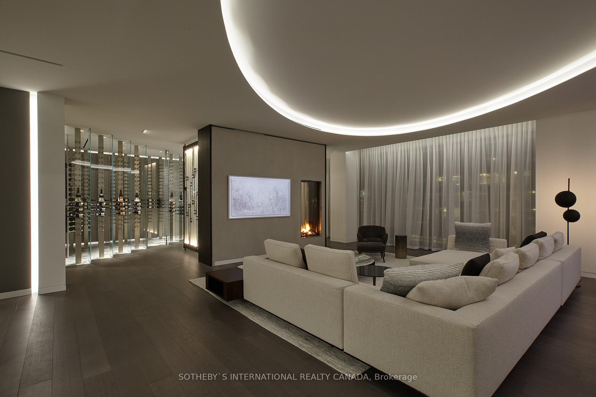 #4602 & 4603 - 183 Wellington Street, Toronto Unit: 4602 & 4603