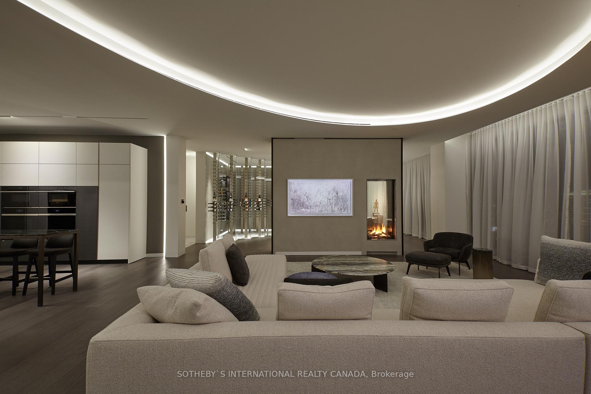 #4602 & 4603 - 183 Wellington Street, Toronto Unit: 4602 & 4603