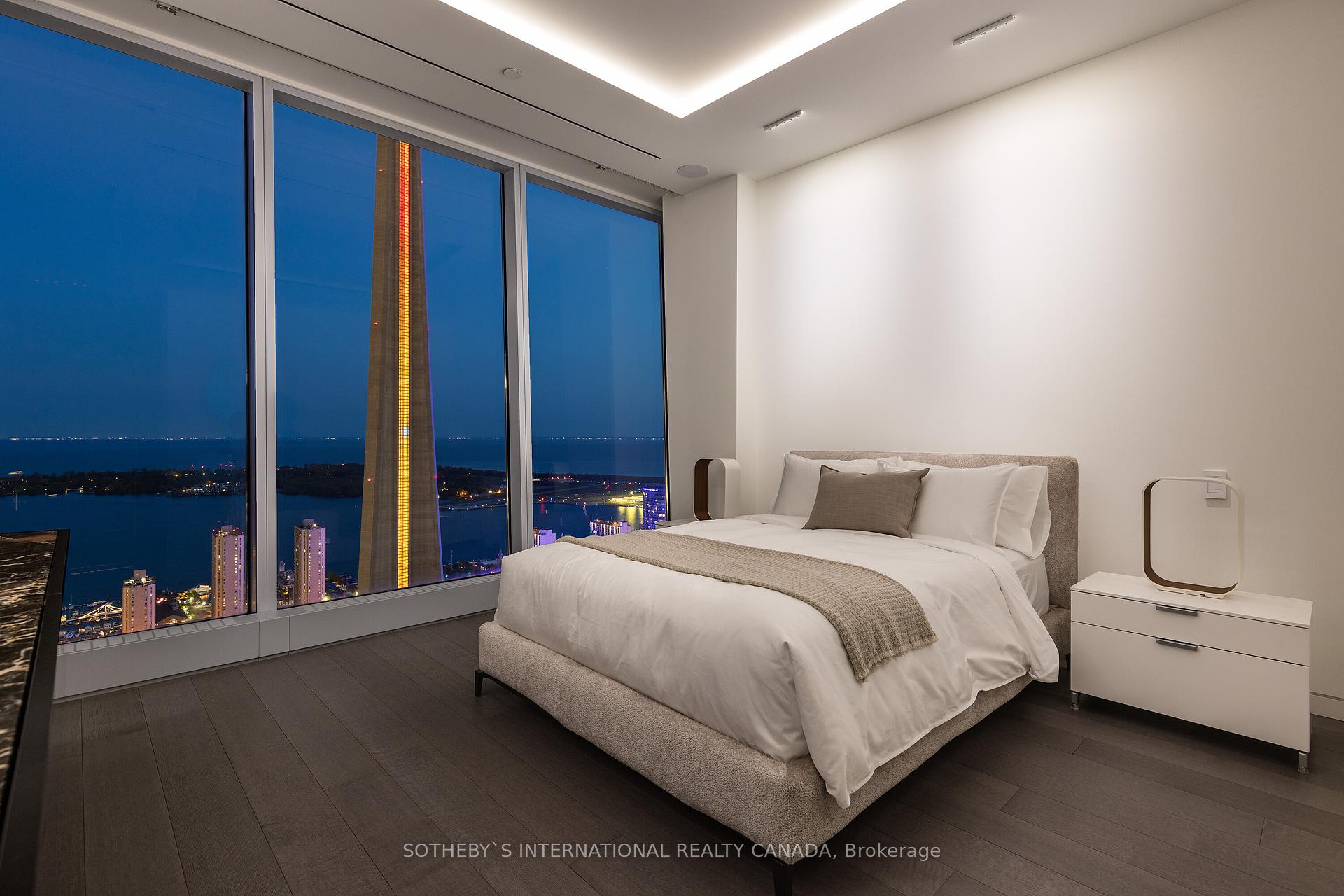 #4602 & 4603 - 183 Wellington Street, Toronto Unit: 4602 & 4603