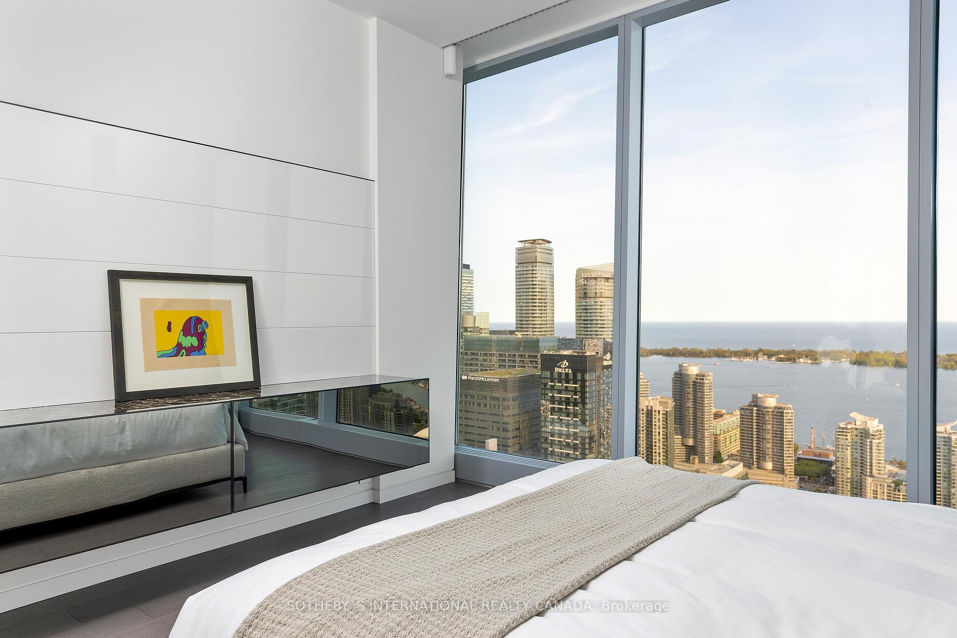 #4602 & 4603 - 183 Wellington Street, Toronto Unit: 4602 & 4603