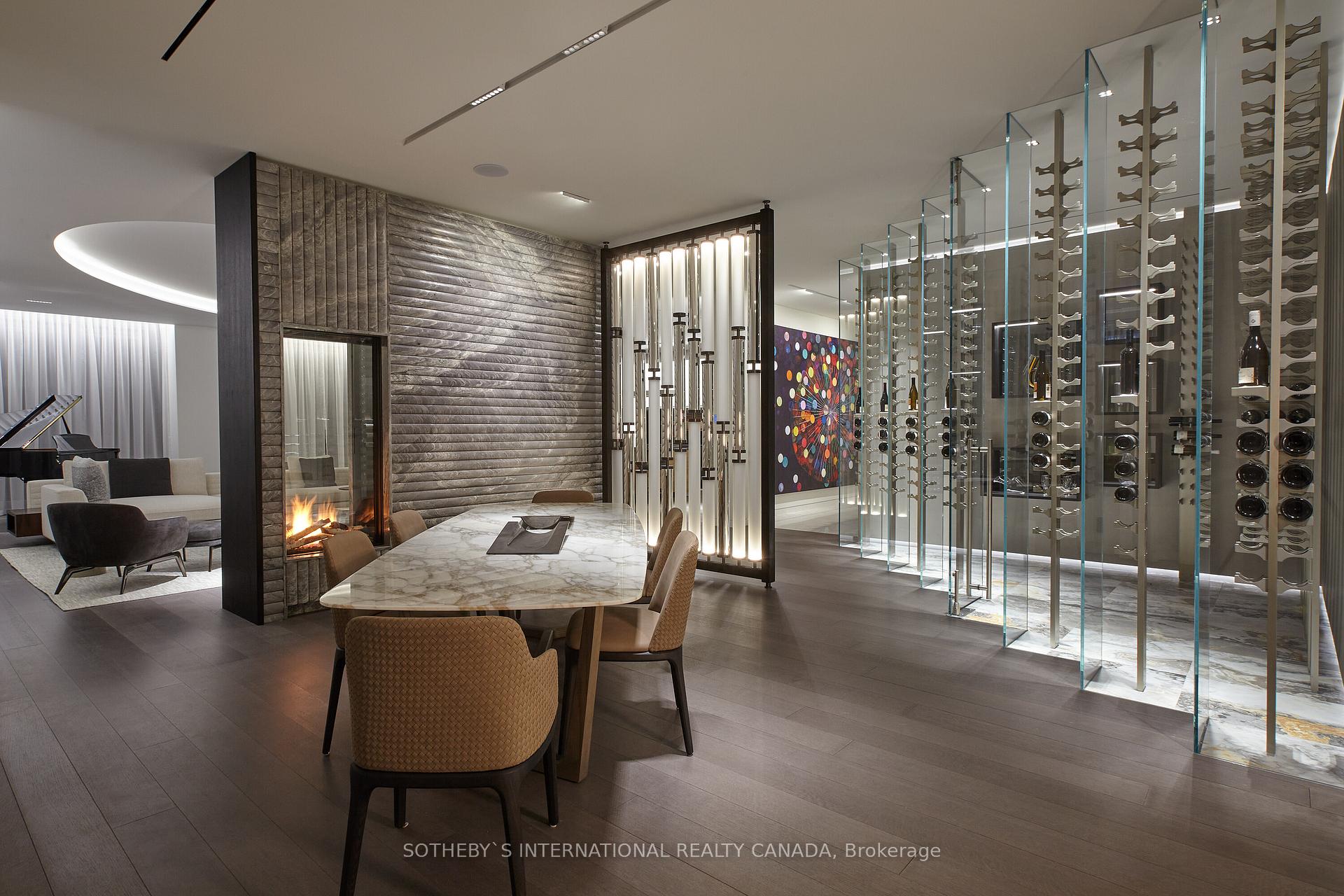 #4602 & 4603 - 183 Wellington Street, Toronto Unit: 4602 & 4603