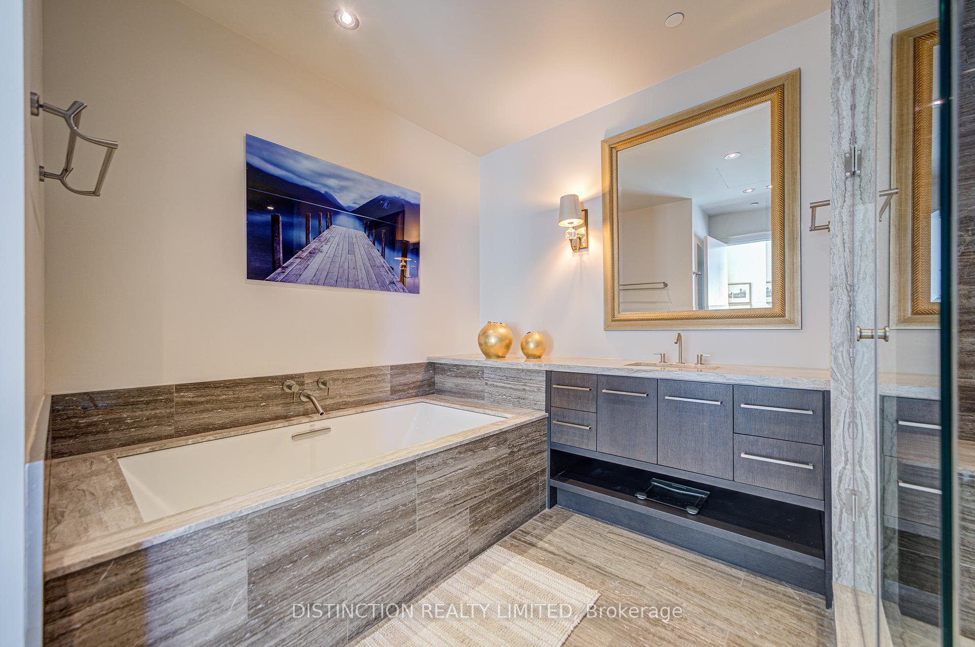 77 W Charles Street W 1603