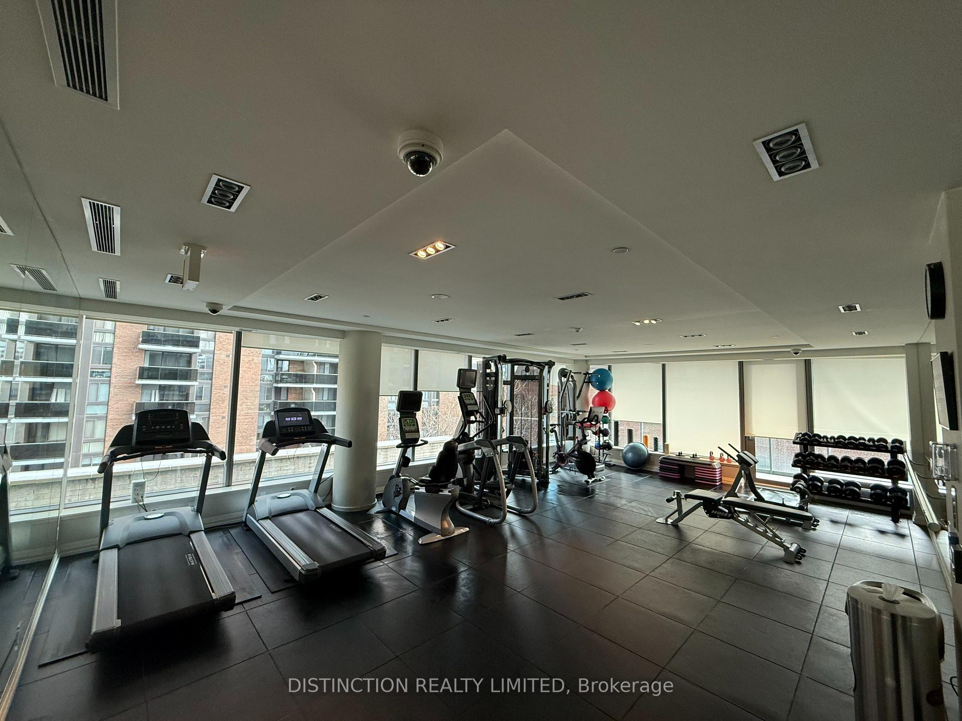 77 W Charles Street W 1603