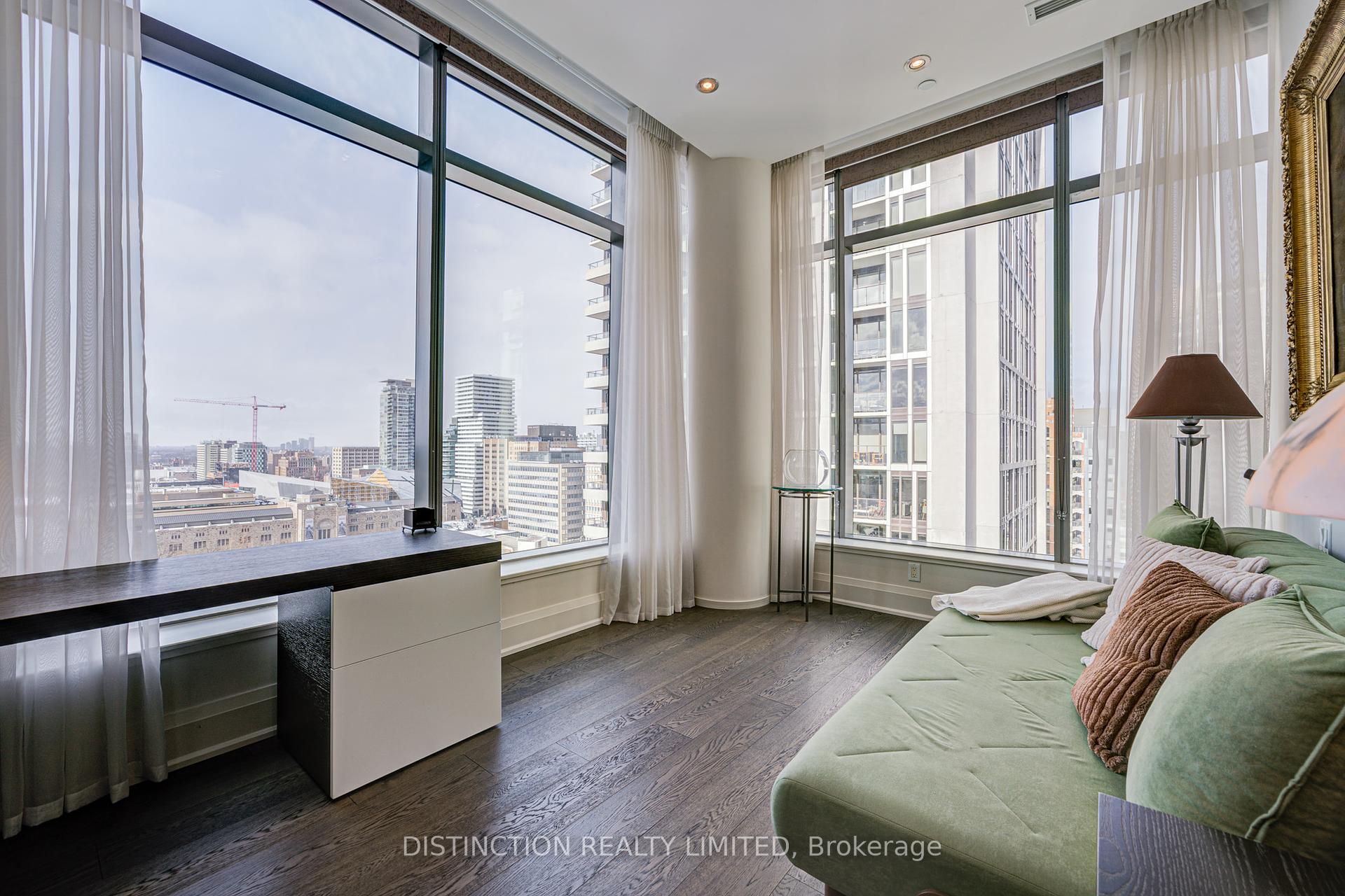 77 W Charles Street W 1603