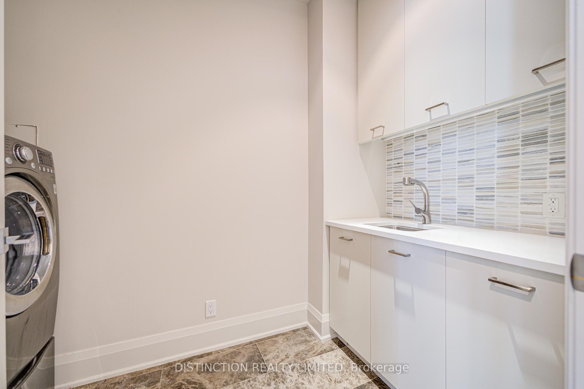 77 W Charles Street W 1603