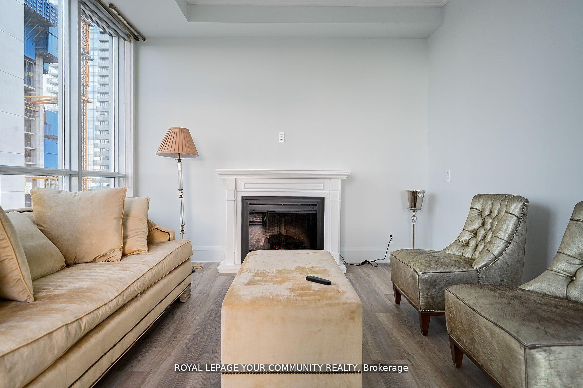 #Ph 35 - 21 Balmuto Street, Toronto Unit: Ph 35