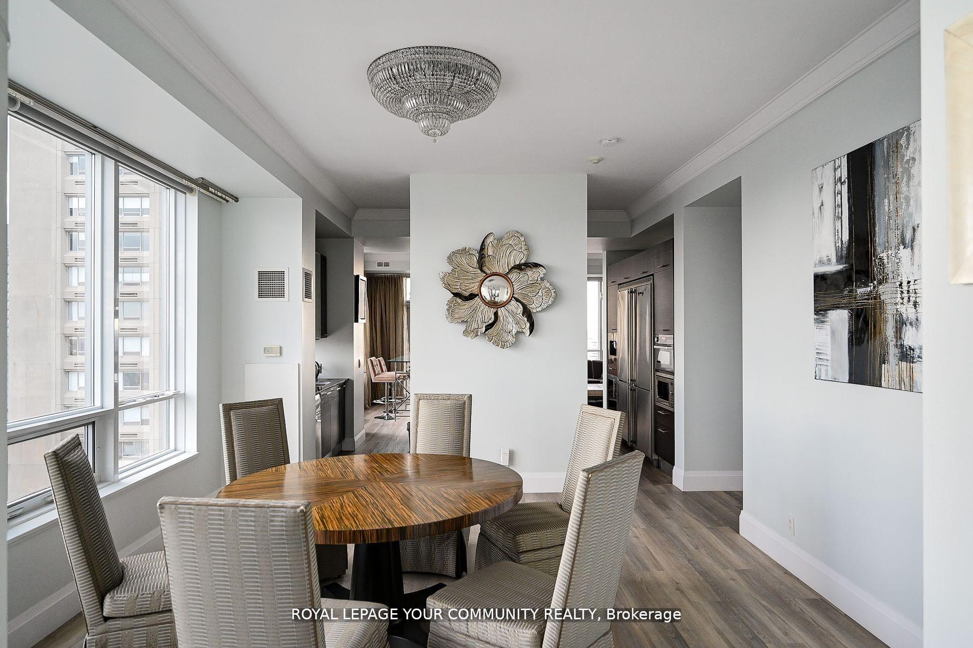 #Ph 35 - 21 Balmuto Street, Toronto Unit: Ph 35