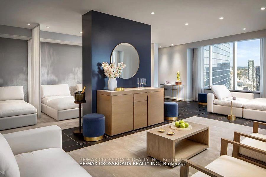 #4801 - 311 Bay Street, Toronto Unit: 4801