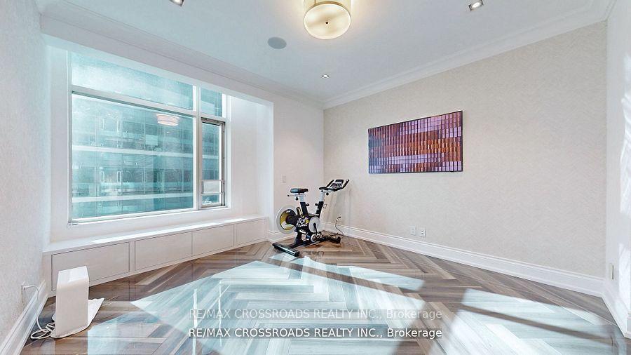 #4801 - 311 Bay Street, Toronto Unit: 4801