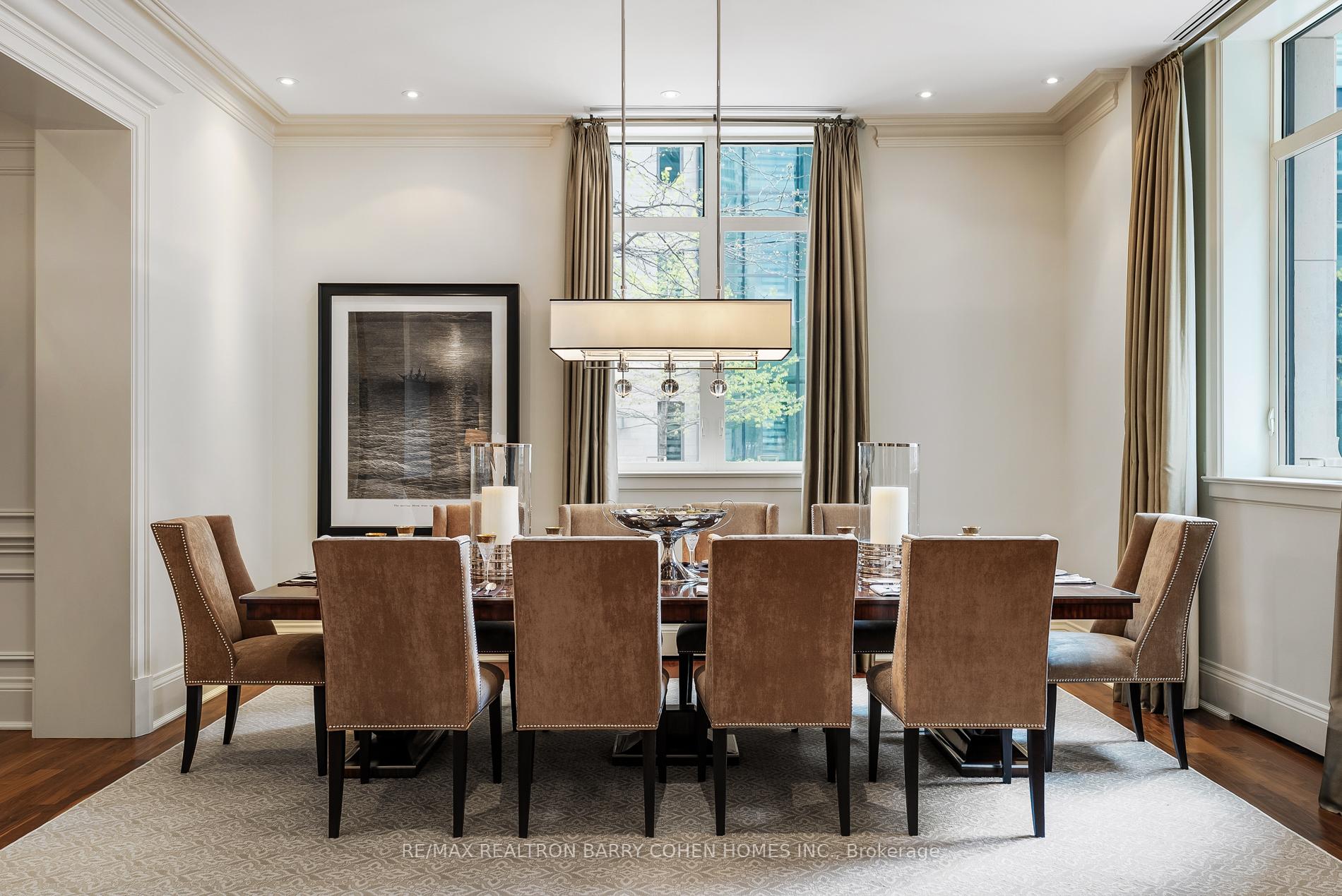 #1A - 1 St Thomas Street, Toronto Unit: 1A