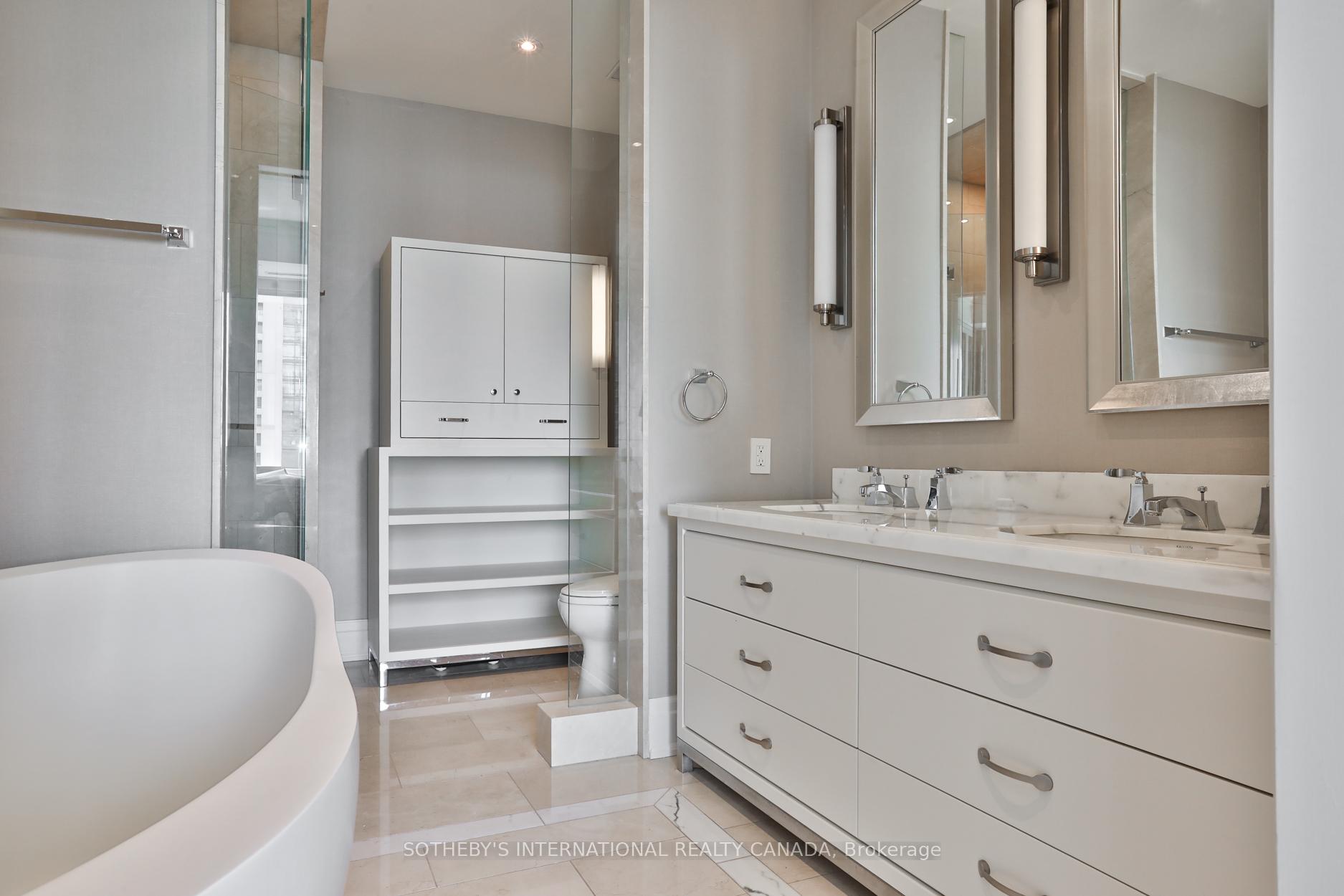 50 Yorkville Avenue 2503/2504