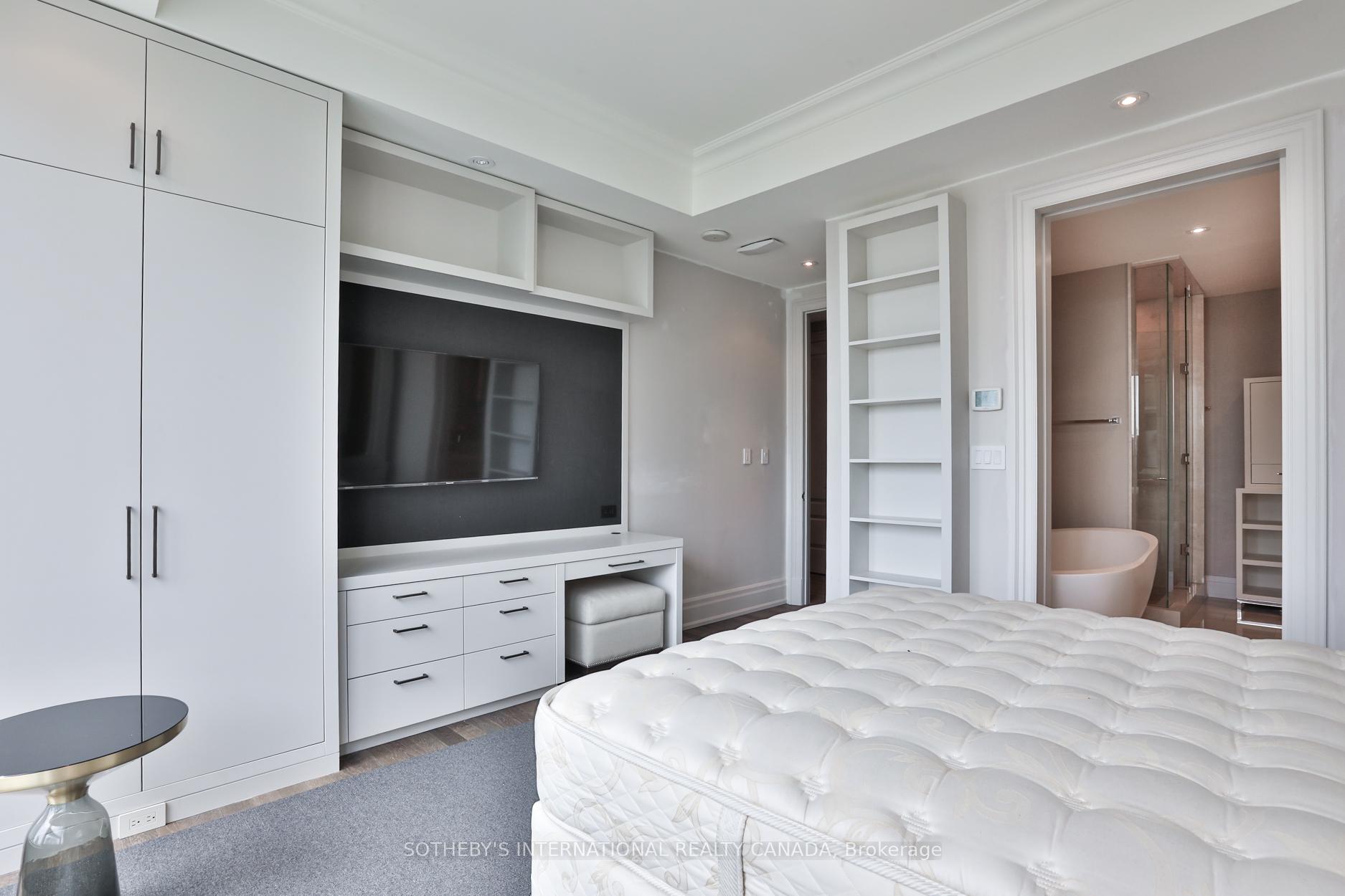 50 Yorkville Avenue 2503/2504