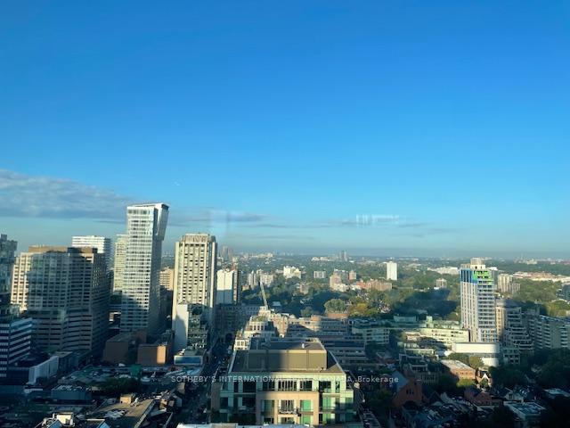 50 Yorkville Avenue 2503/2504