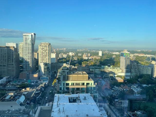 50 Yorkville Avenue 2503/2504