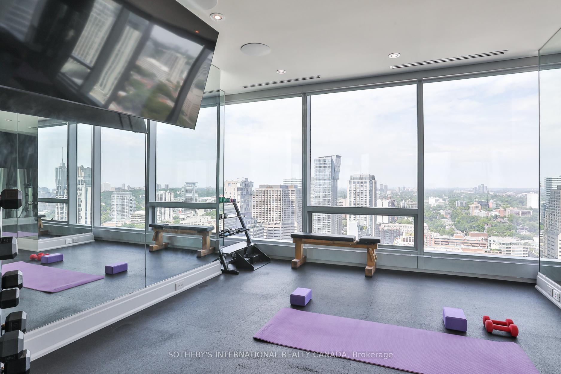 50 Yorkville Avenue 2503/2504