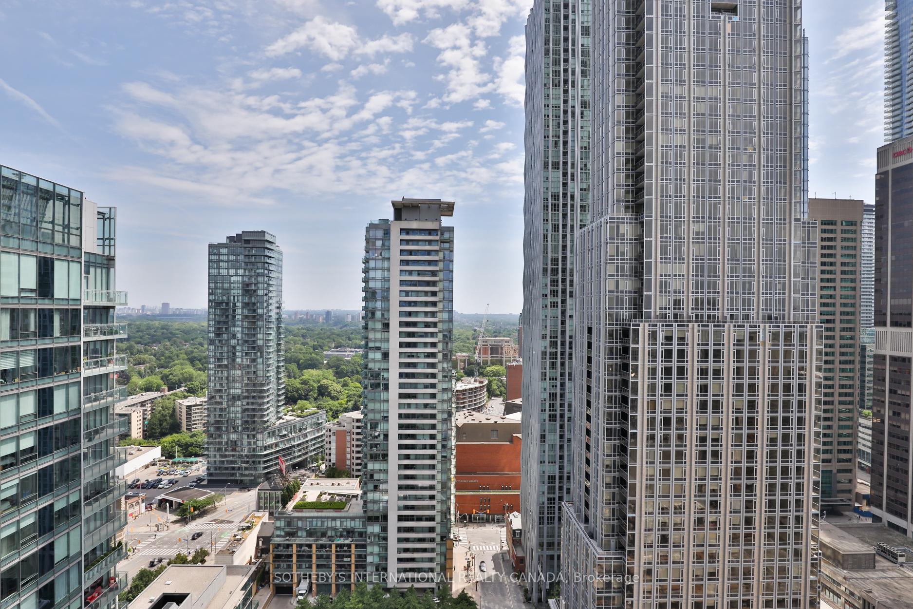 50 Yorkville Avenue 2503/2504