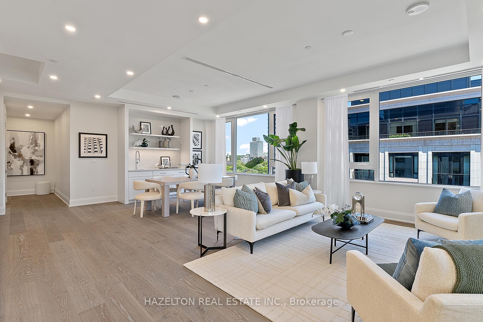 128 Hazelton Avenue 802