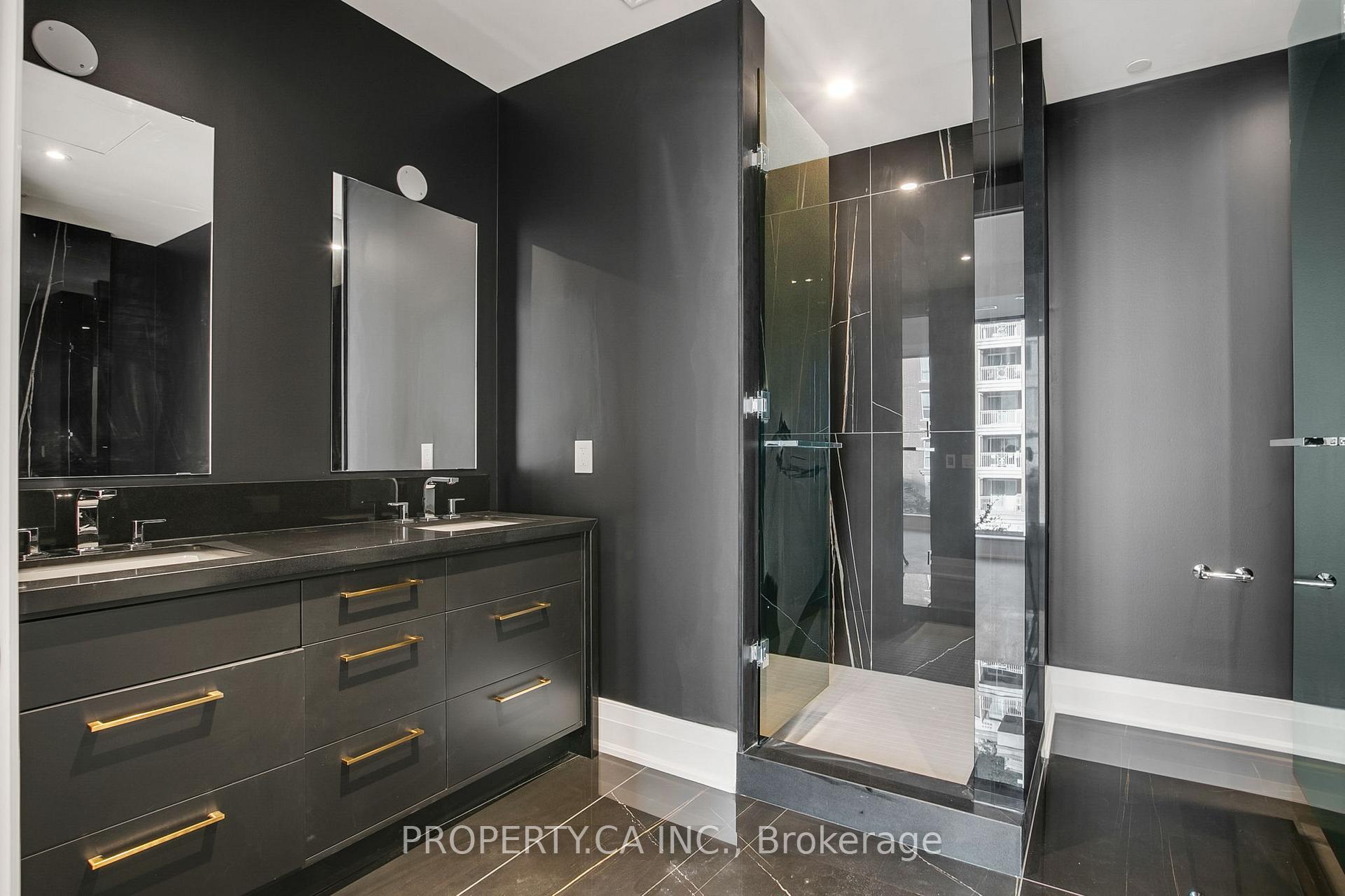 10 Prince Arthur Avenue 403