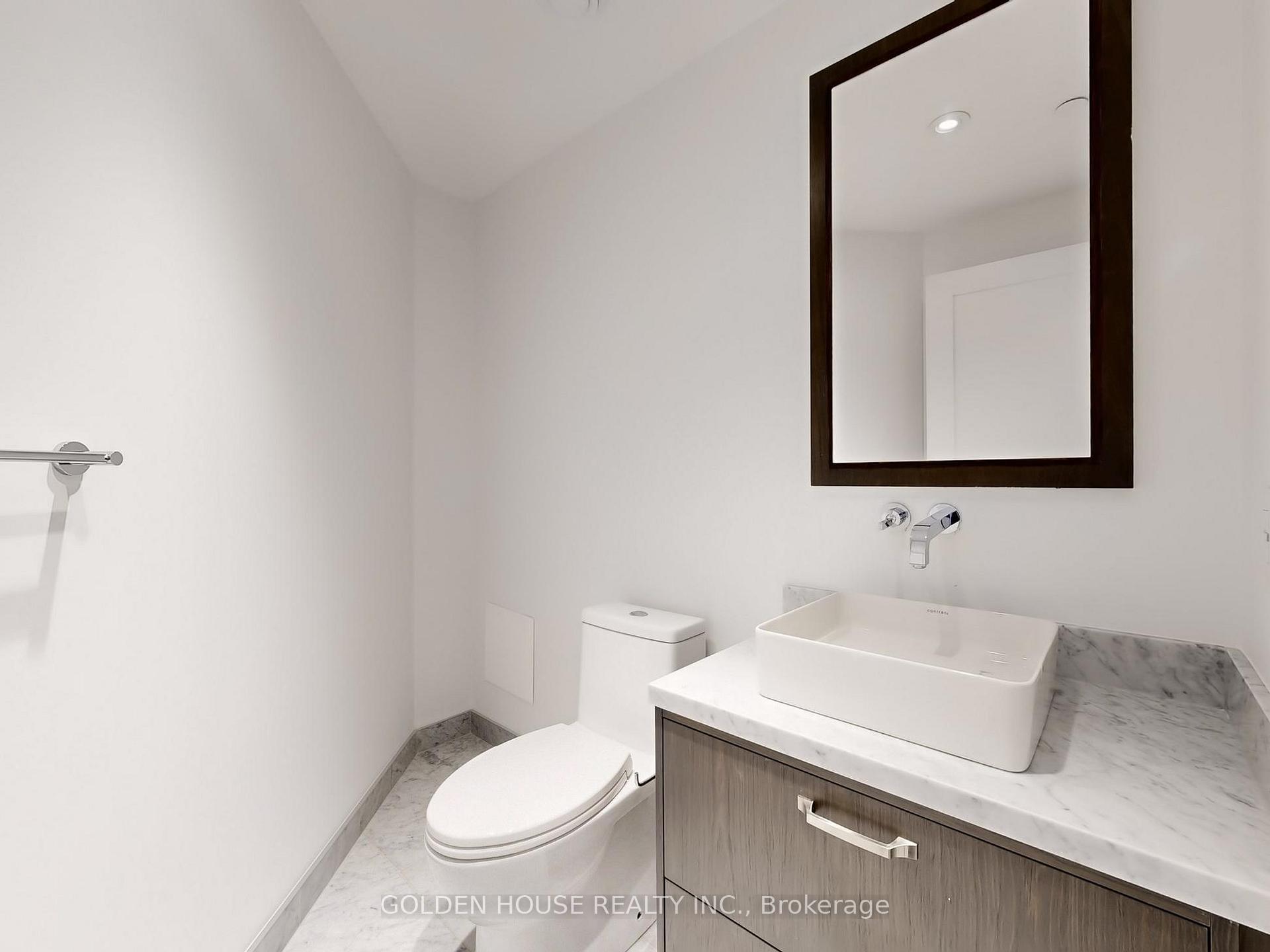 155 Merchants' Wharf N/A LPH22