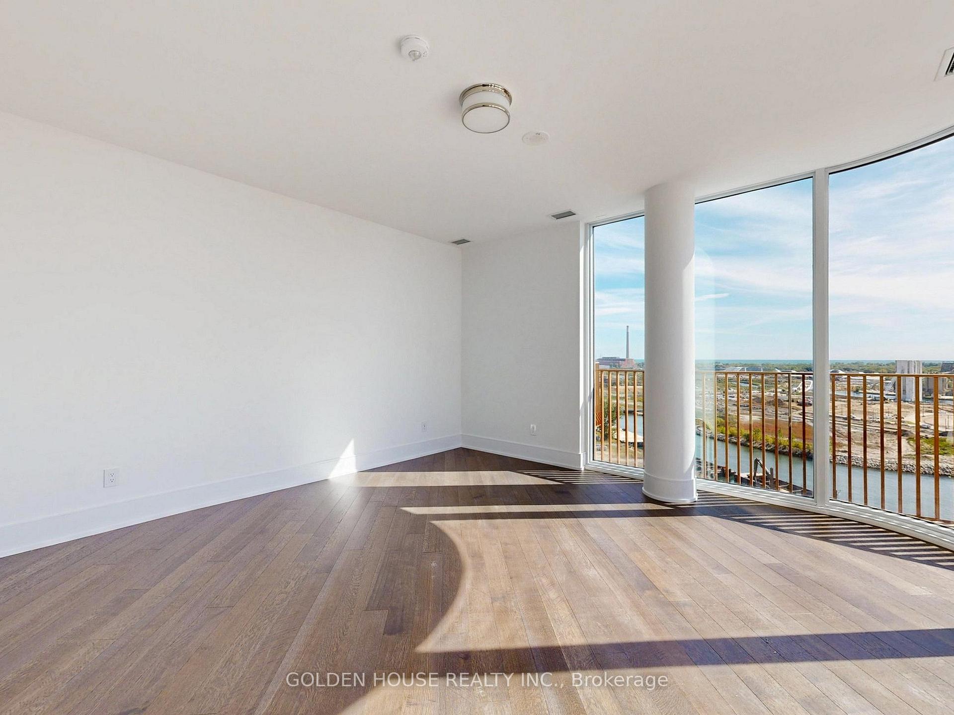 155 Merchants' Wharf N/A LPH22