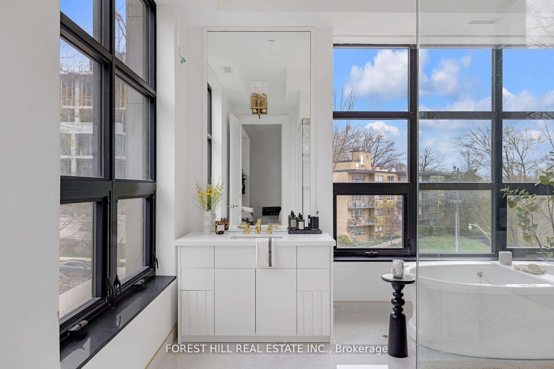 200 Russell Hill Road 303