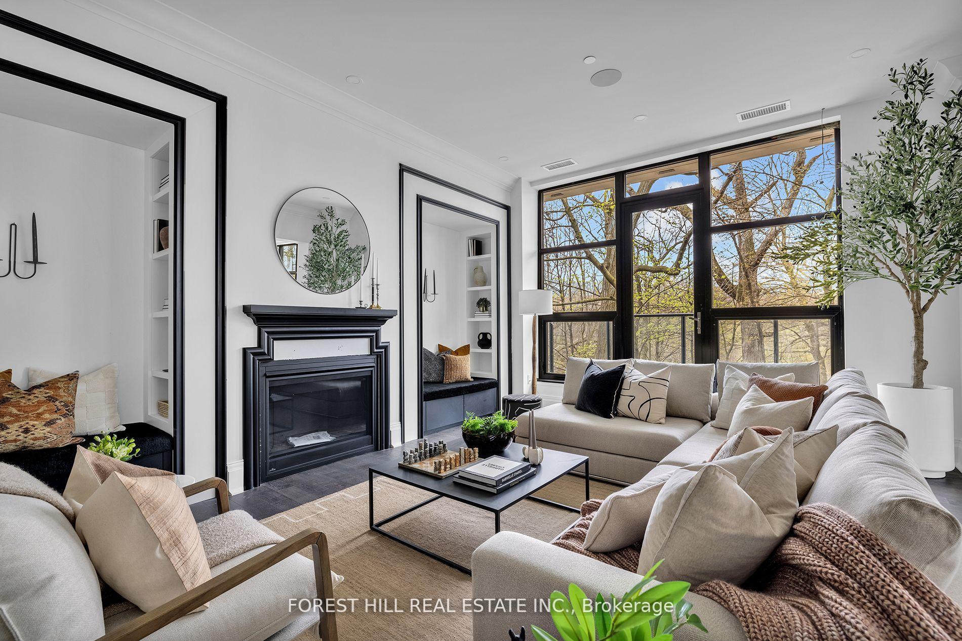 200 Russell Hill Road 303